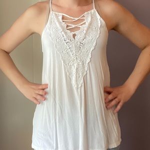 American eagle tank top with lace accents